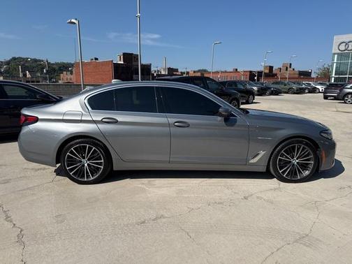2023 BMW 530 i xDrive