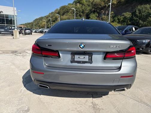 2023 BMW 530 i xDrive