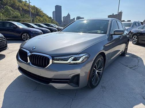 2023 BMW 530 i xDrive