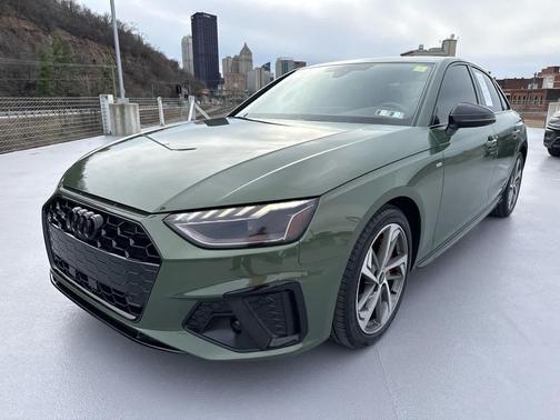 2023 Audi A4 45 S line Premium Plus