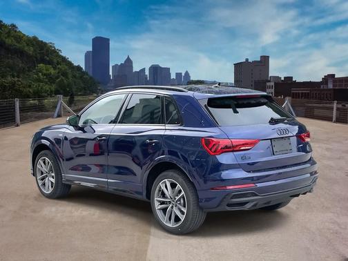 2025 Audi Q3 Premium 45 TFSI S line quattro Tiptronic