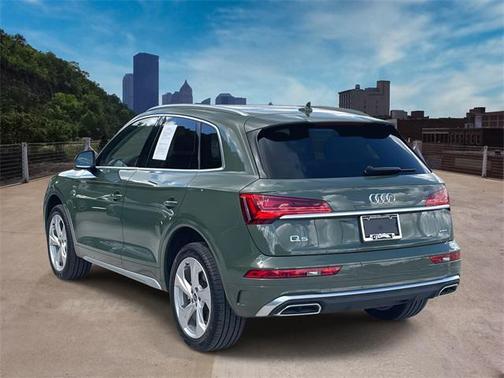 2025 Audi Q5 45 S line Premium Plus