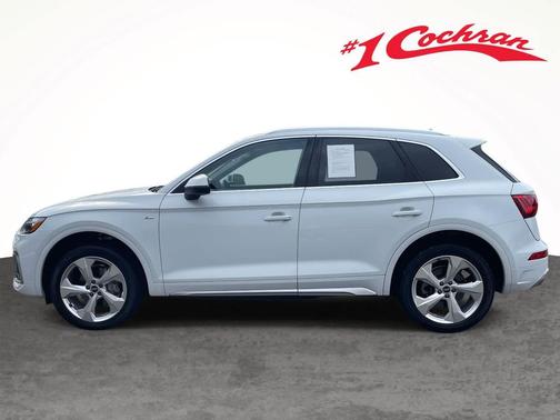 2022 Audi Q5 45 S line Premium Plus