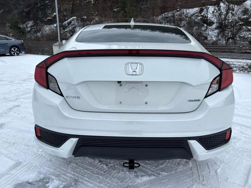 2019 Honda Civic Touring