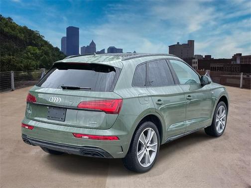 2025 Audi Q5 45 S line Premium