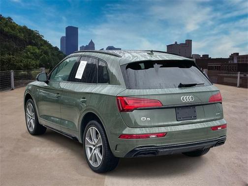 2025 Audi Q5 45 S line Premium