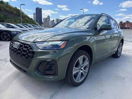 2025 Audi Q5 45 S line Premium