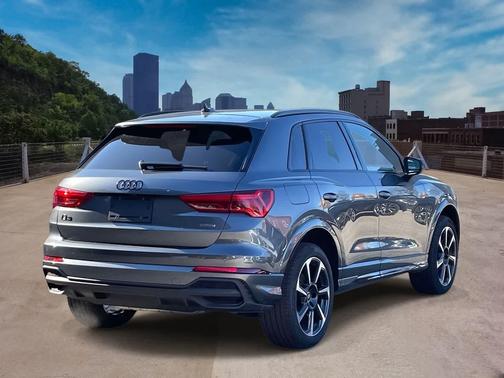 2025 Audi Q3 45 S line Premium Plus