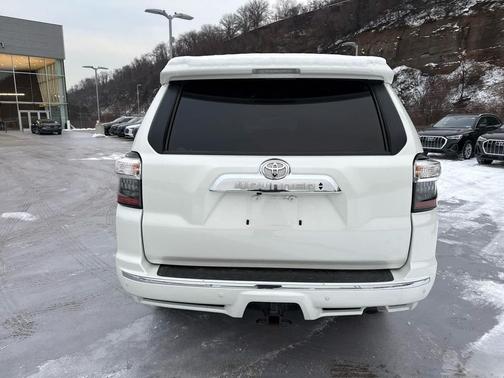 2022 Toyota 4Runner Limited