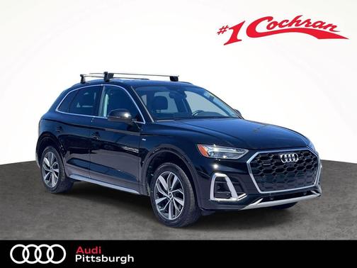 Mythos Black Metallic 2023 Audi Q5 45 S line Premium Plus