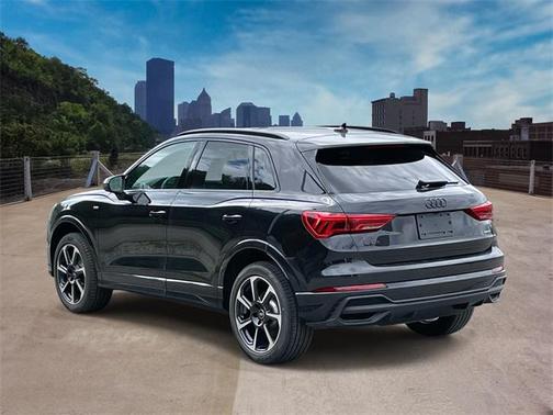2025 Audi Q3 45 S line Premium Plus
