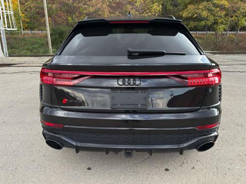 2022 Audi RS Q8 4.0T