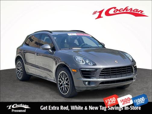 Mahogany Metallic 2017 Porsche Macan Macan