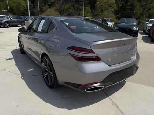 2025 Genesis G70 3.3T AWD Sport Advanced