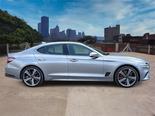 2025 Genesis G70 3.3T AWD Sport Advanced