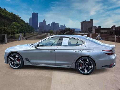 2025 Genesis G70 3.3T AWD Sport Advanced