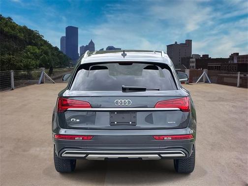 2021 Audi Q5 45 Premium