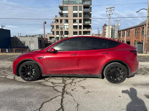 2021 Tesla Model Y Long Range Dual Motor All-Wheel Drive