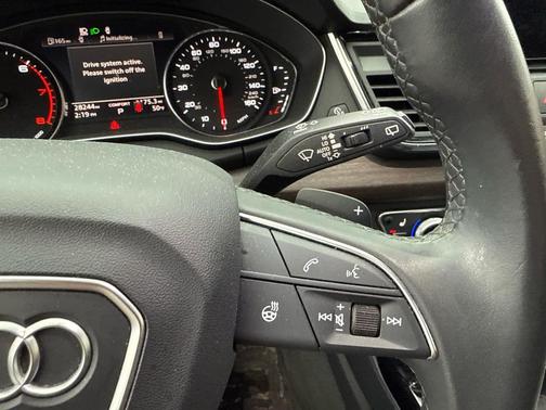 2023 Audi Q5 40 Premium