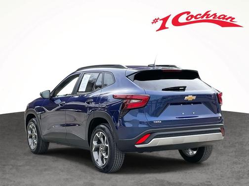 2024 Chevrolet Trax LT