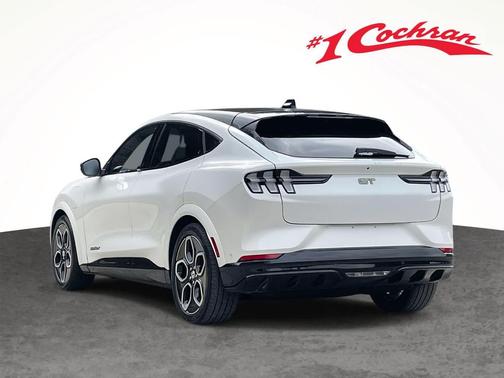 2022 Ford Mustang Mach-E GT