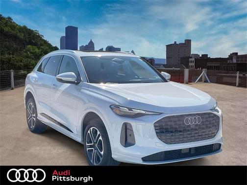 2025 Audi Q5 Premium