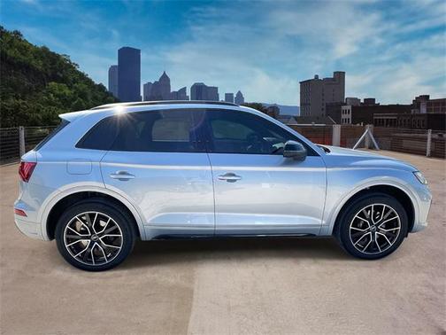 2023 Audi SQ5 3.0T Premium Plus