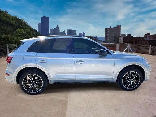 2023 Audi SQ5 3.0T Premium Plus