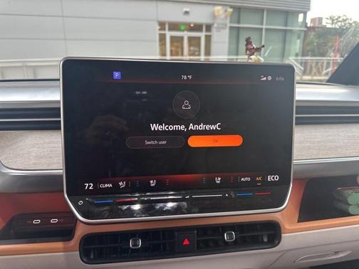2025 Volkswagen ID. Buzz 1st Edition with 4MOTION
