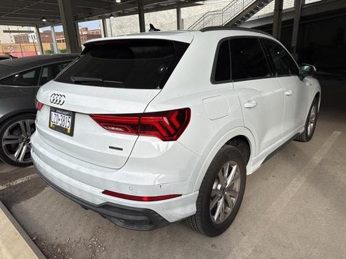 2024 Audi Q3 45 S line Premium Plus