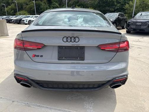 2023 Audi RS 5 2.9T