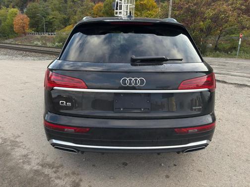 2023 Audi Q5 45 S line Premium Plus