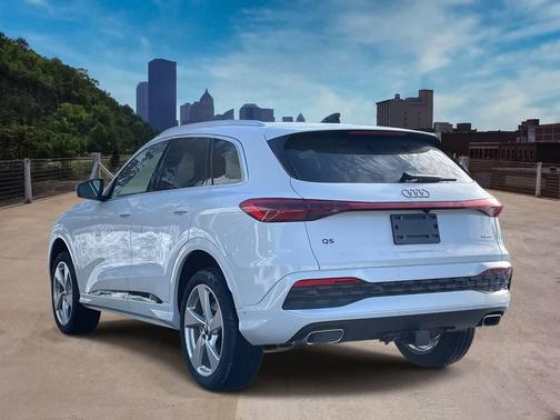 2025 Audi Q5 Premium Plus TFSI quattro S tronic