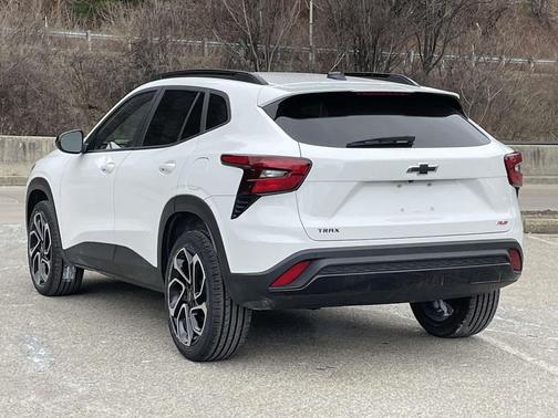 2024 Chevrolet Trax FWD 2RS