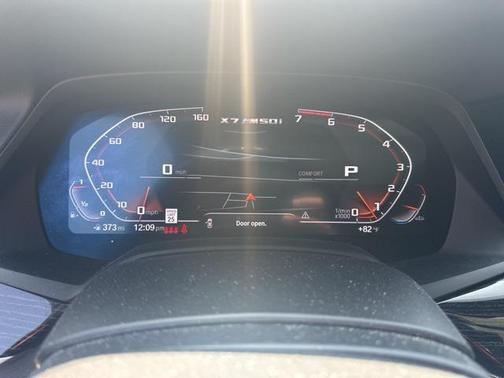 2022 BMW X7 M50i