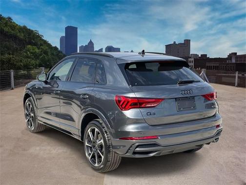 2025 Audi Q3 45 S line Premium Plus