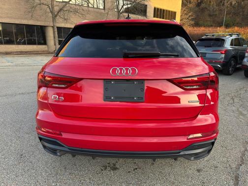 2022 Audi Q3 45 S line Premium Plus