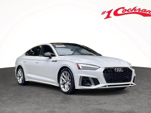 2023 Audi Q7 55 Premium Plus