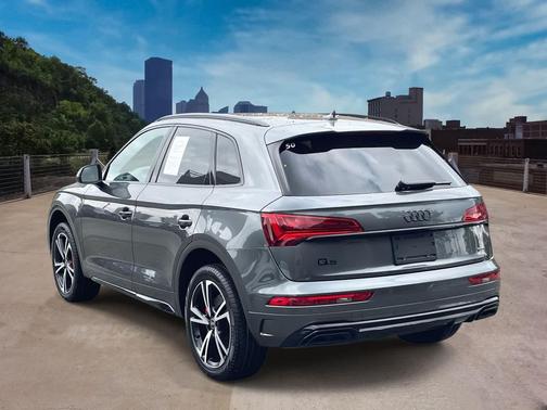 2025 Audi Q5 45 S line Premium Plus