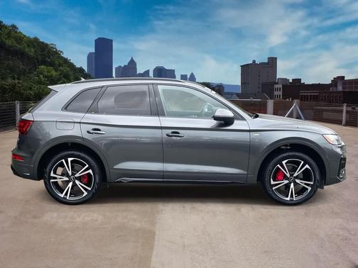 2025 Audi Q5 45 S line Premium Plus