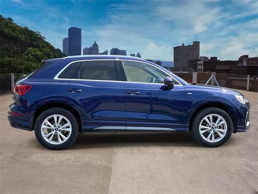 2025 Audi Q3 45 S line Premium Plus