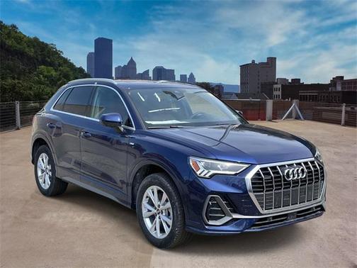 2025 Audi Q3 45 S line Premium Plus
