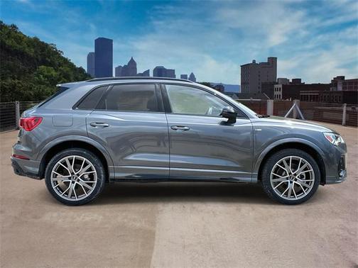2025 Audi Q3 45 S line Premium Plus