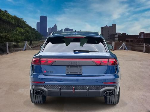 2025 Audi RS Q8 4.0T