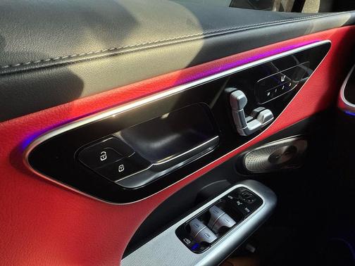 2023 Mercedes-Benz GLC 300 4MATIC