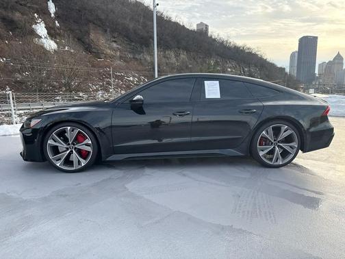 2022 Audi RS 7 4.0T