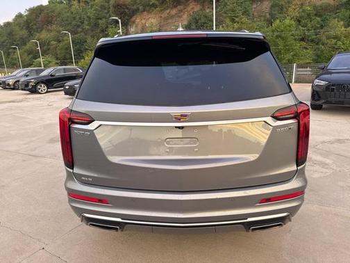 2024 Cadillac XT6 Luxury AWD