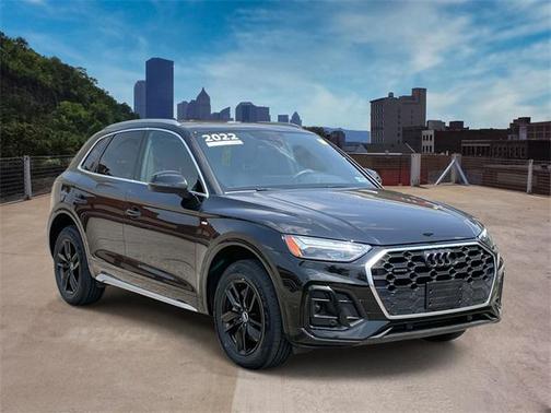 2022 Audi Q5 45 S line Premium