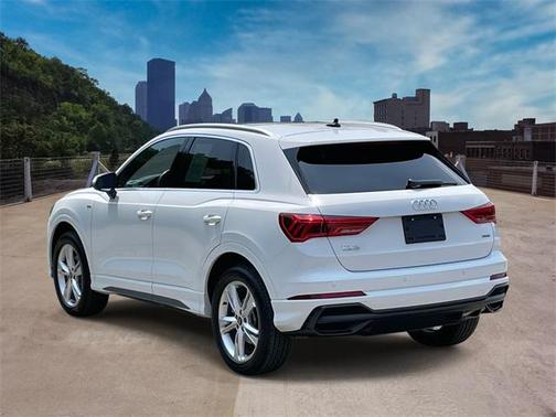 2022 Audi Q3 45 S line Premium Plus