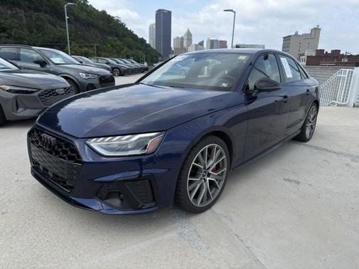 2023 Audi S4 Premium Plus TFSI quattro Tiptronic